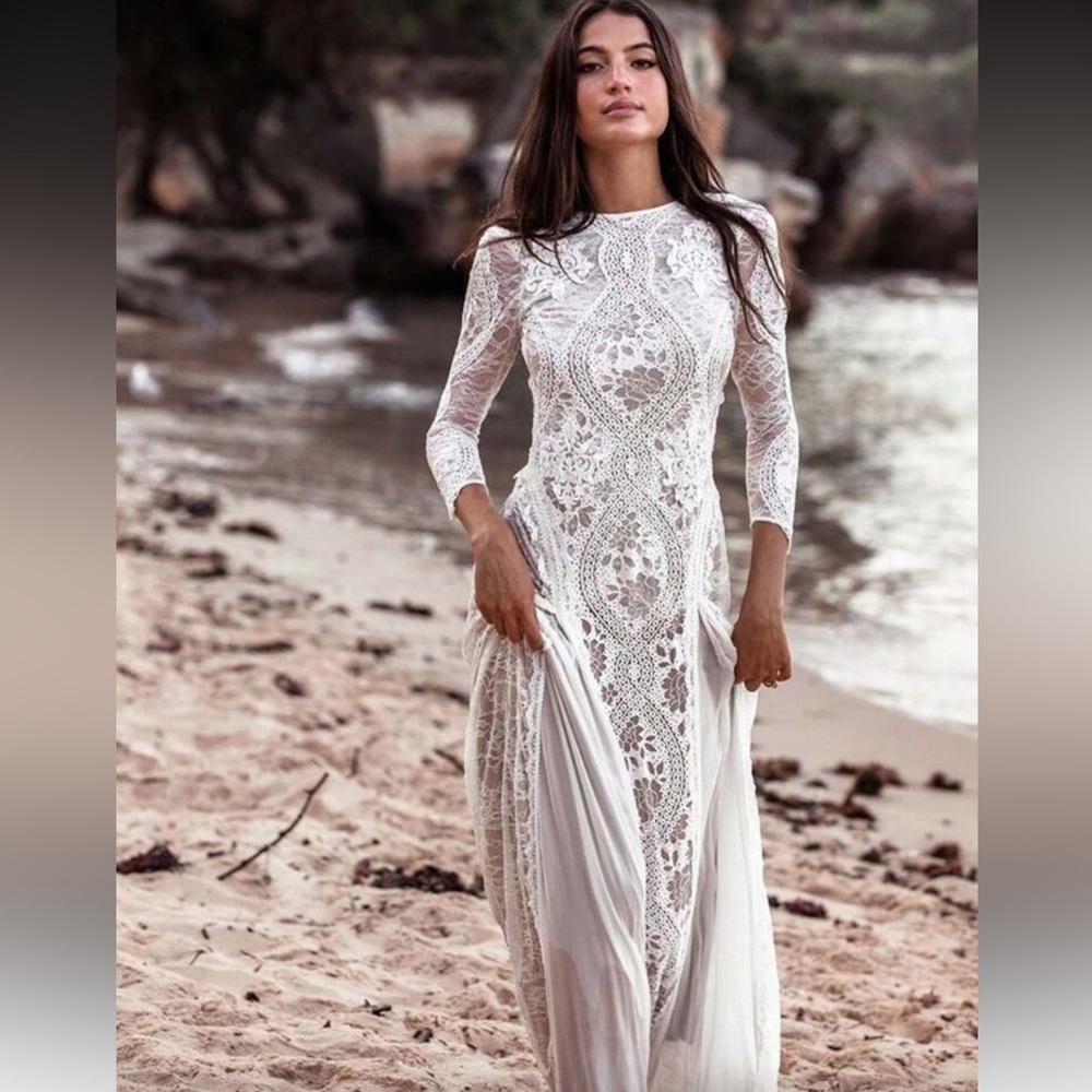 BEACH WEDDING DRESS, Boho Wedding Dress, Elegant White Lace Dress - Picture 1 of 13